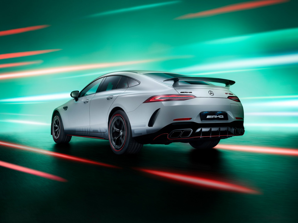 Mercedes-AMG GT 63 S E Performance